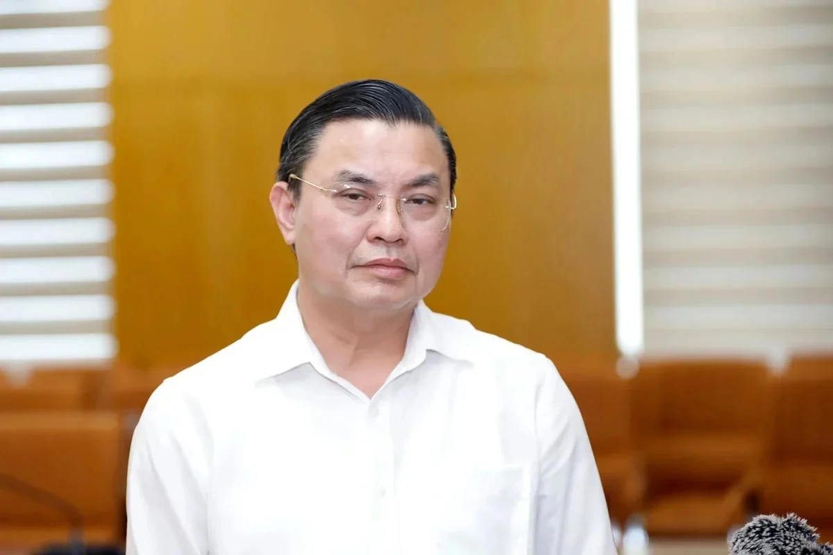 Vụ nhận 35 tỷ đồng để doanh nghiệp trúng thầu: Cựu Cục trưởng Cục Môi trường Hoàng Văn Thức có thể bị xử lý thế nào?